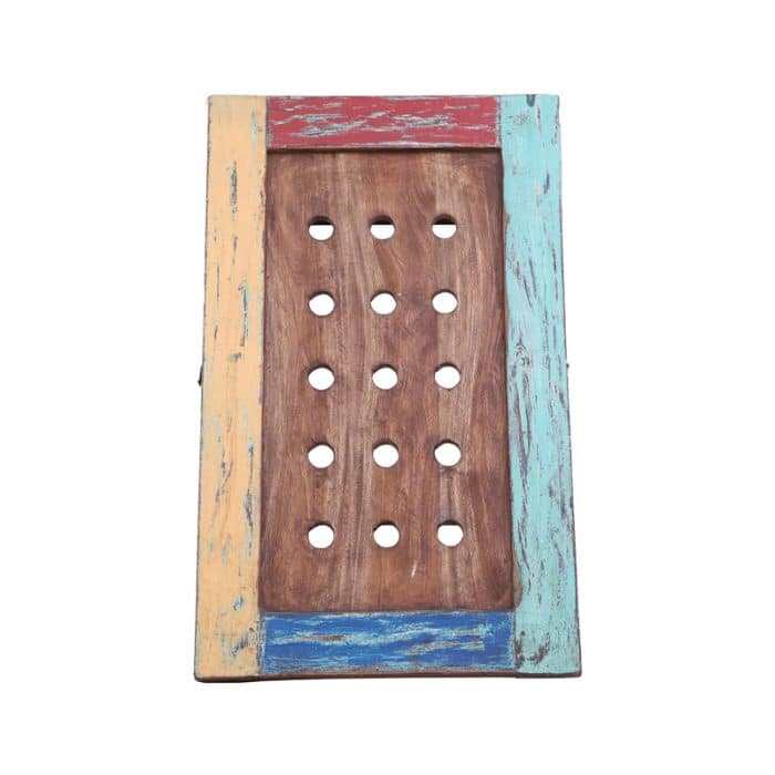 Vieux casier a bouteille en bois